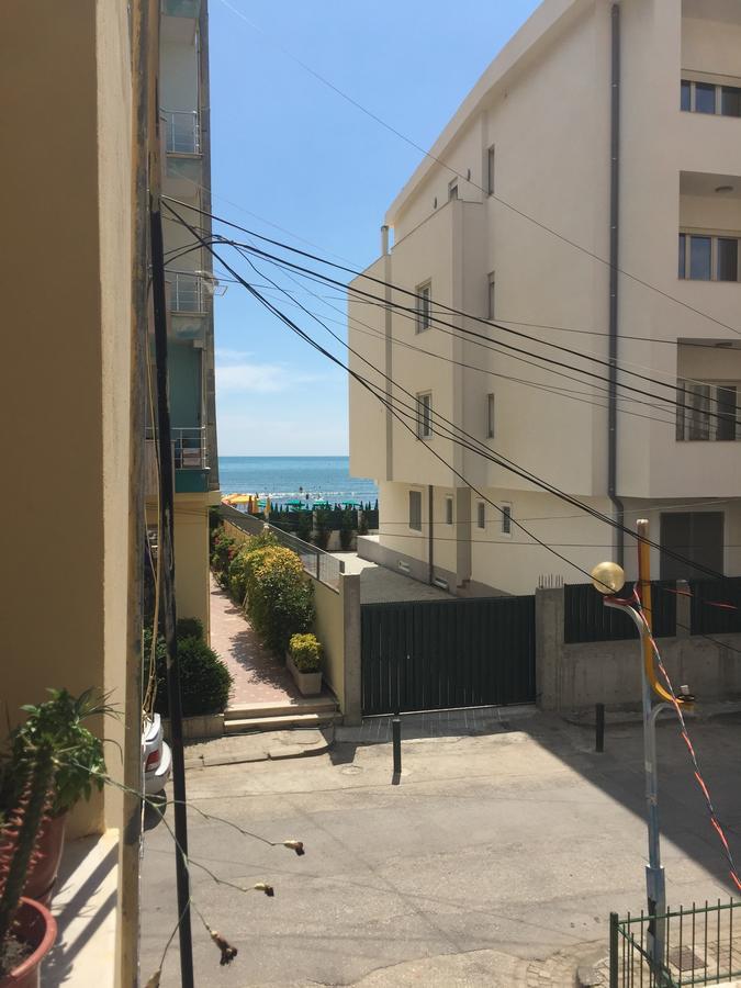 Seaside Apartments Durrës Eksteriør billede